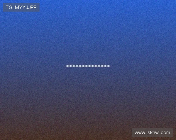 阿劳霍回应与维尼修斯竞争传闻称外界夸大对抗自己其实很享受对位