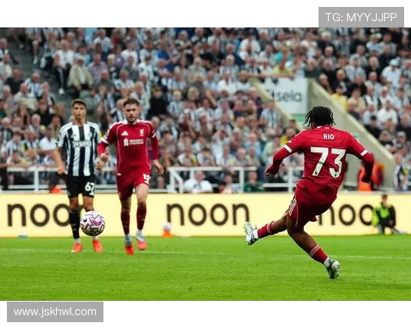 萨卡庆祝英超百球参与里程碑渴望更高成就展现强烈斗志